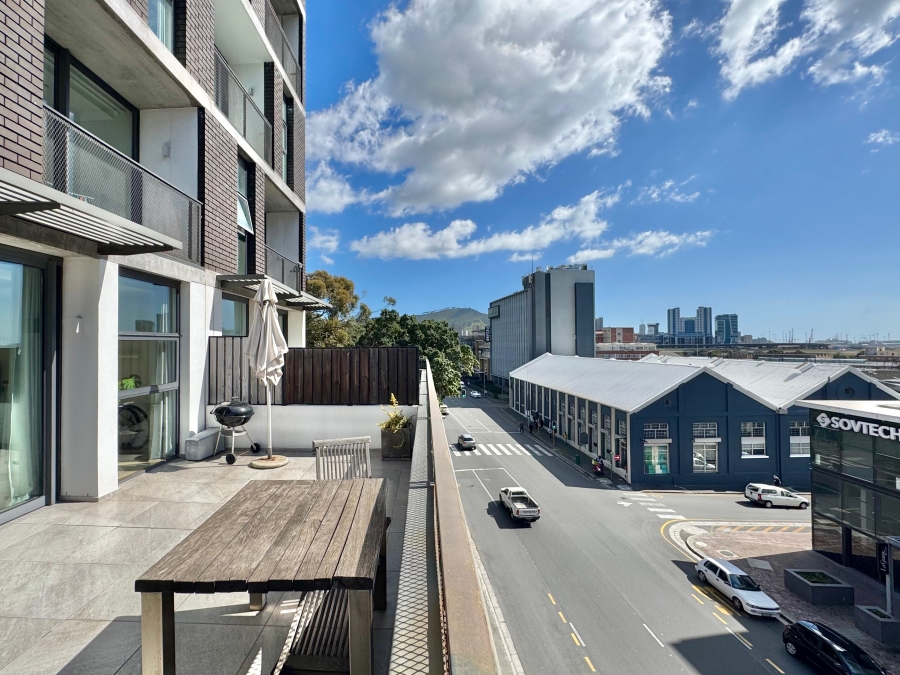 1 Bedroom Property for Sale in Woodstock Western Cape